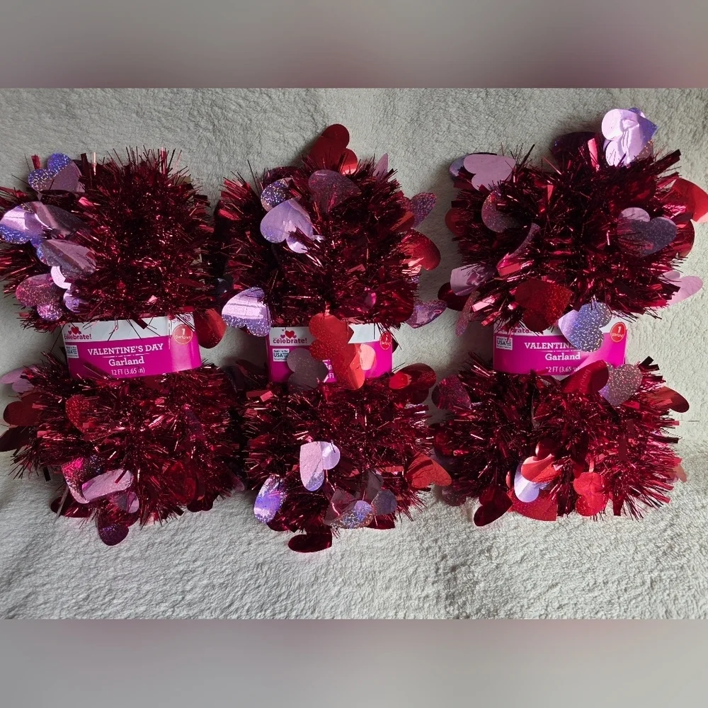 NWT Valentine's day red Tinsel Garland with Hearts, bundle of 3, home decor 12ft